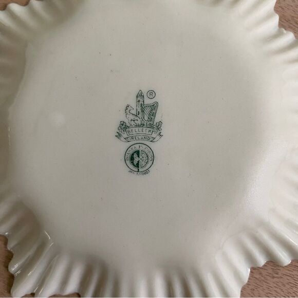 Beleek Fine Irish China  Dish and  Shell - Picture 4 of 11